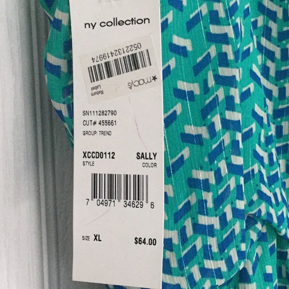 Dress - Picture 5 of 6